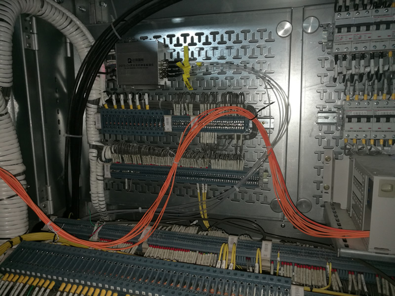 開(kāi)關(guān)柜測溫