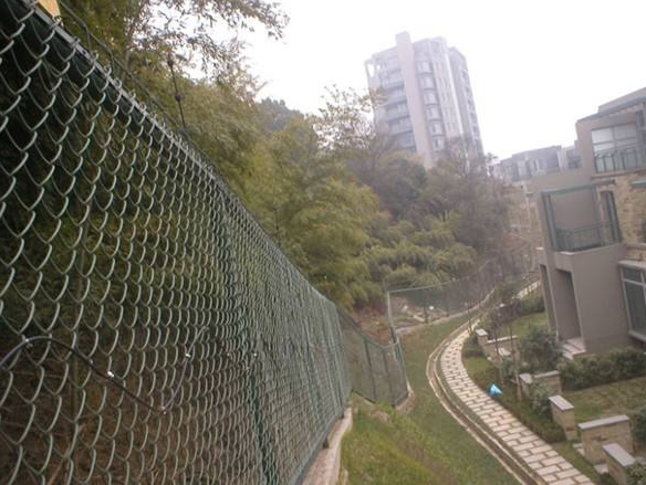 防區式光纖振動(dòng)設備